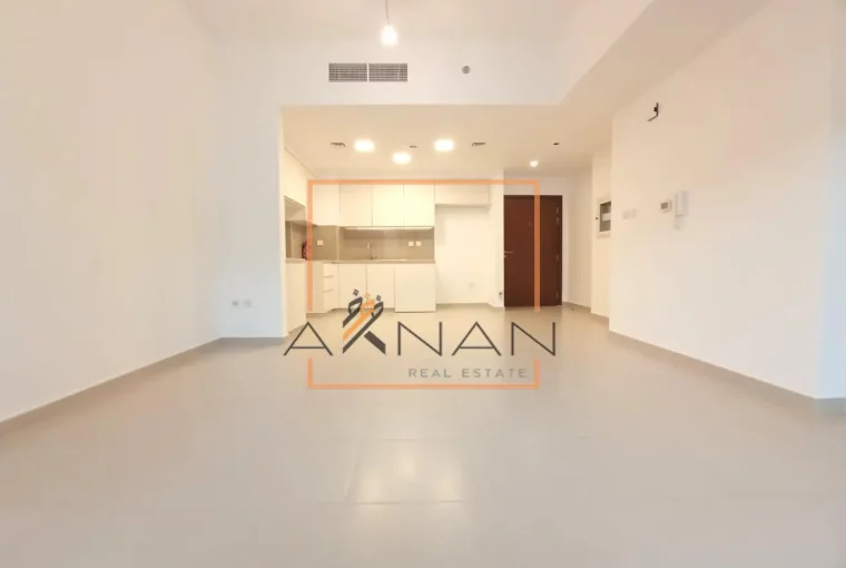 APARTMENT FOR RENT IN ZAHRA BREEZE APARTMENTS, TOWN SQUARE